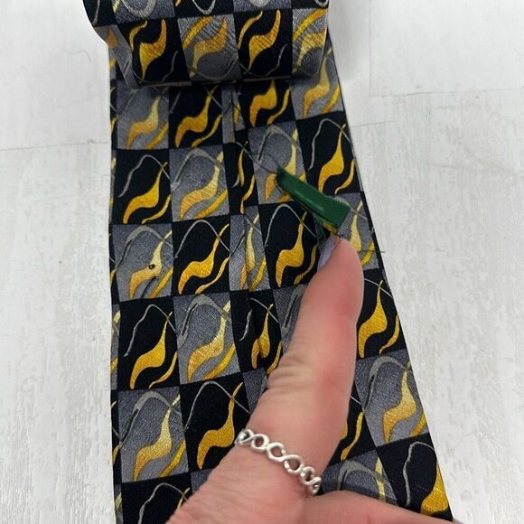 Vintage J. Garcia Men's Necktie Tie Silk Happy Birthday Collection 60" - Picture 3 of 6